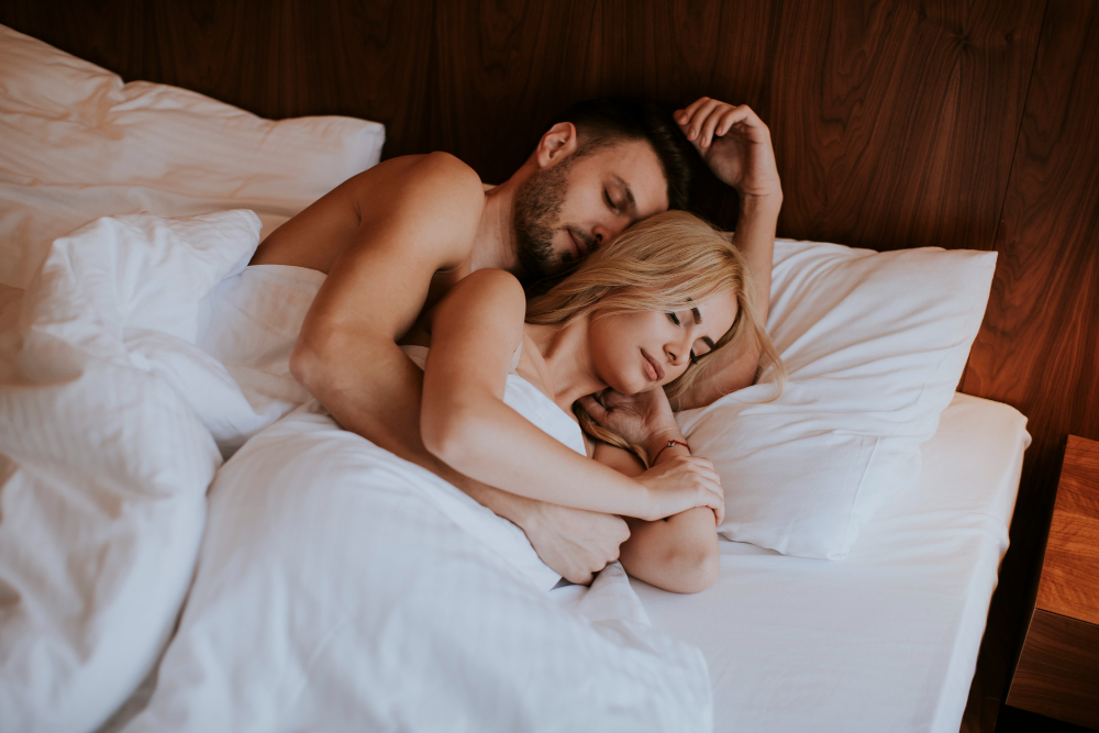 couple au lit