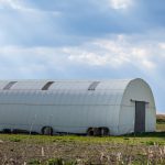Pourquoi choisir un tunnel de stockage agricole ?