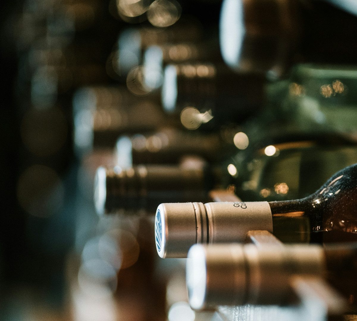 Comment optimiser son patrimoine avec une cave à vin ?
