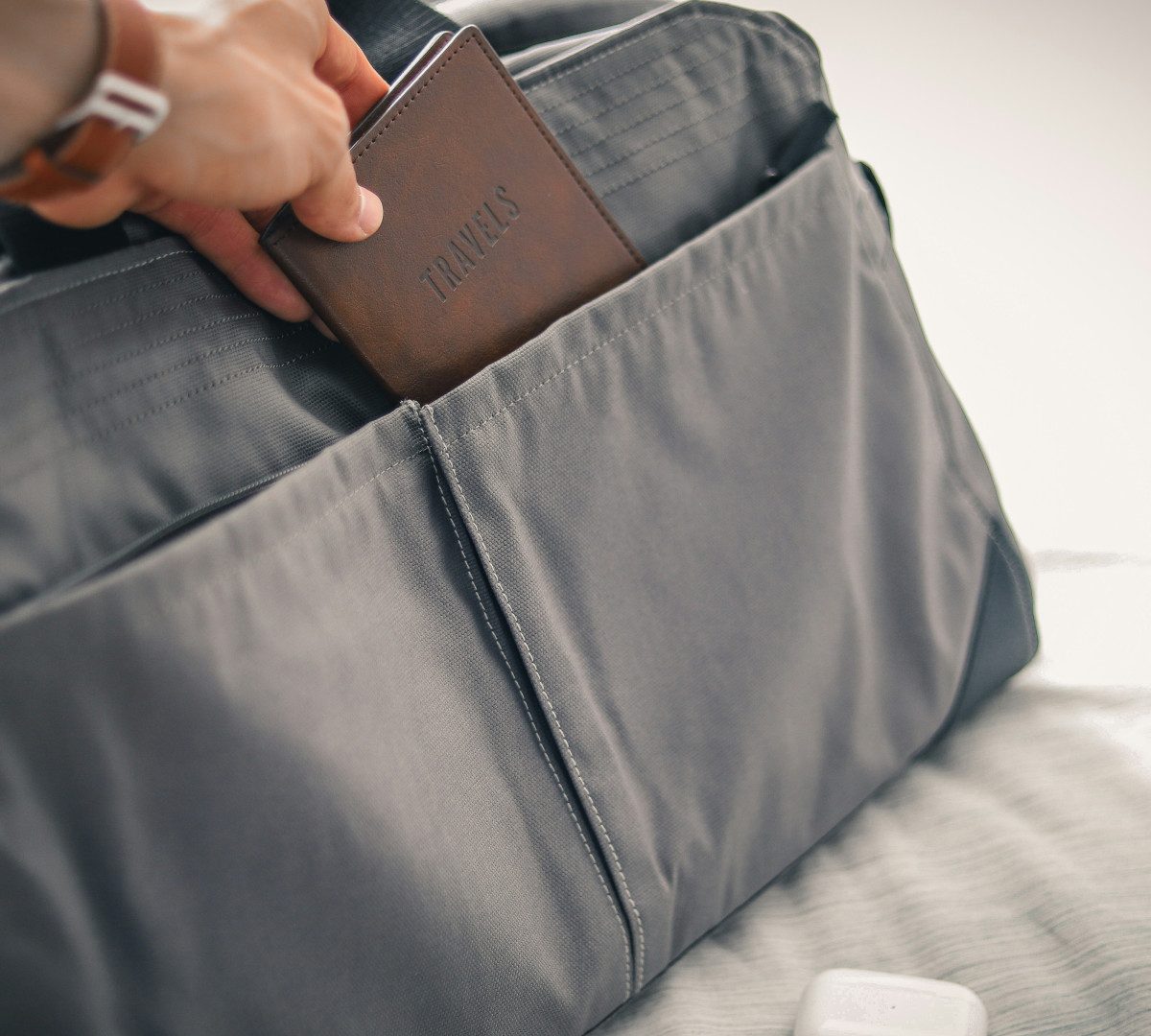 5 objets indispensables à toujours avoir dans son sac