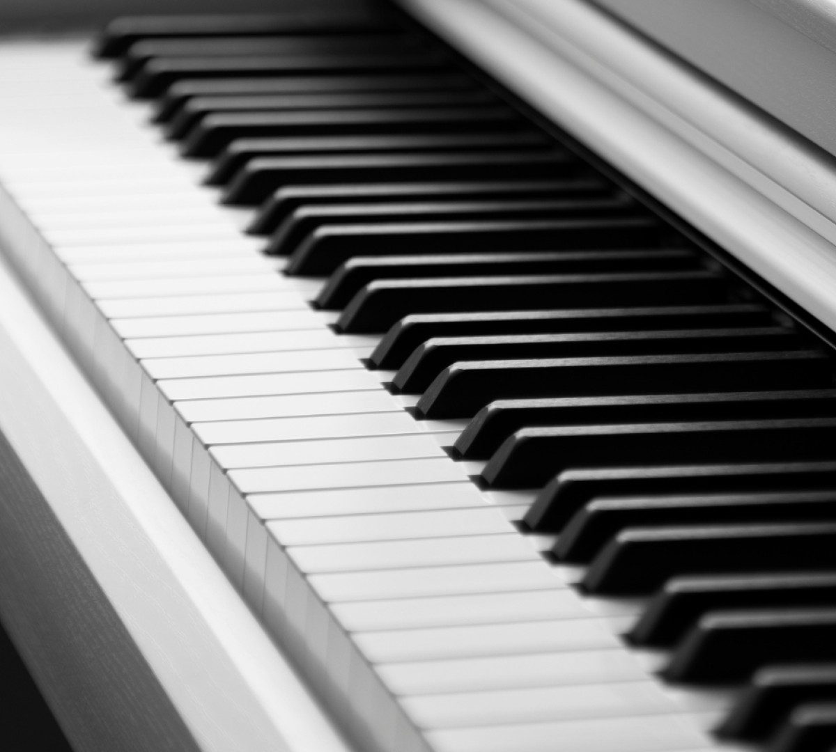 Apprendre le piano à Orléans : pourquoi Bauer est l’adresse incontournable pour les pianistes ?