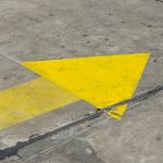 Quels sont les différents types de peinture de marquage et leurs usages en milieu industriel ?